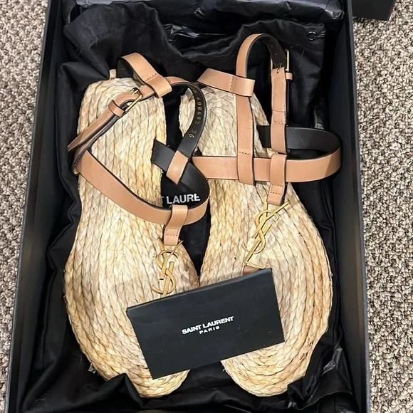 YSL CASSANDRA SANDALS IN VEGETABLE-TANNED LEATHER size 6 - Picture 10 of 11